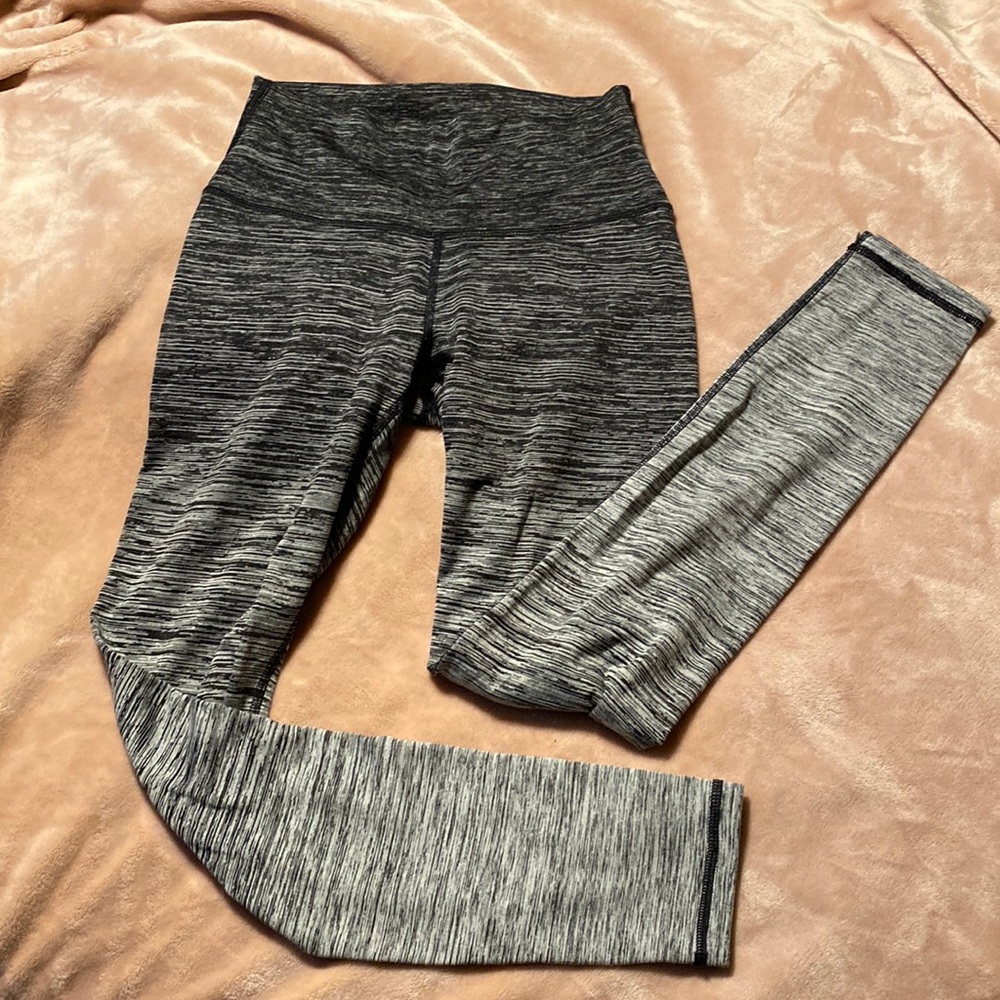 Gray Aerie leggings Small